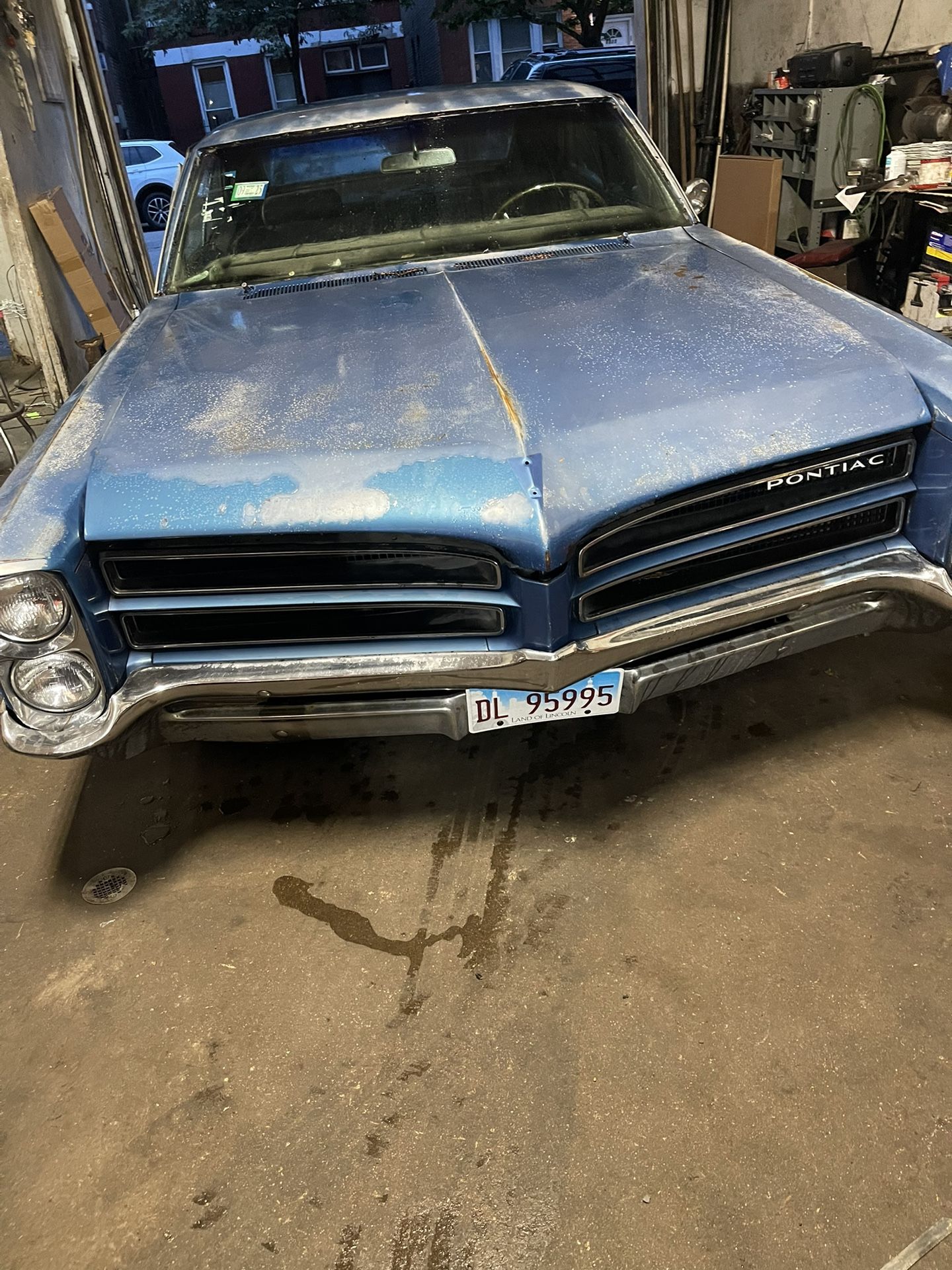 Vendo Coche, Motor Y Transmisión. Funcionan Bien.