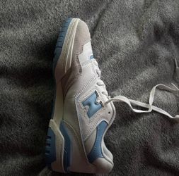 New balance shoes