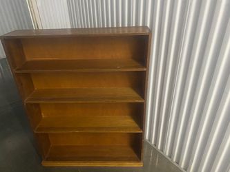 Medium bookcase