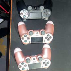 PS4 Controllers