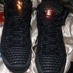 Jordan XXXII BLACK CATS