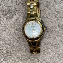 Women’s Fossil Watch : Fossil blue 
