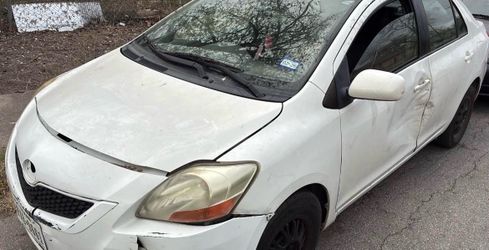 Toyota Yaris sedan