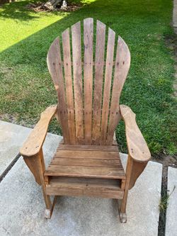 Wooden Rocking Chair