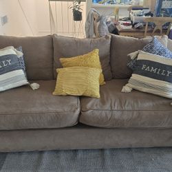 Oversized Brown Couch – Comfortable, Fair Condition