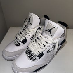 Jordan 4 Military Black