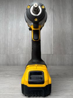 DeWalt DCF883 20V MAX 3/8-Inch Impact Wrench with 5Ah Battery (A1D031132)