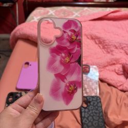 Two iPhone 17 Cases 