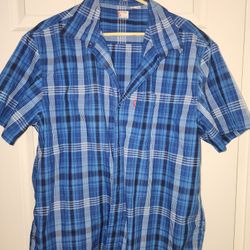 Men's Levi's Shirts, Size L  * $5 Each *