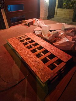 Free  pallet