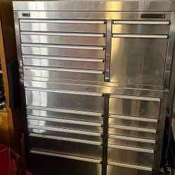 HAMMERHEAD STEEL TOOLBOX 