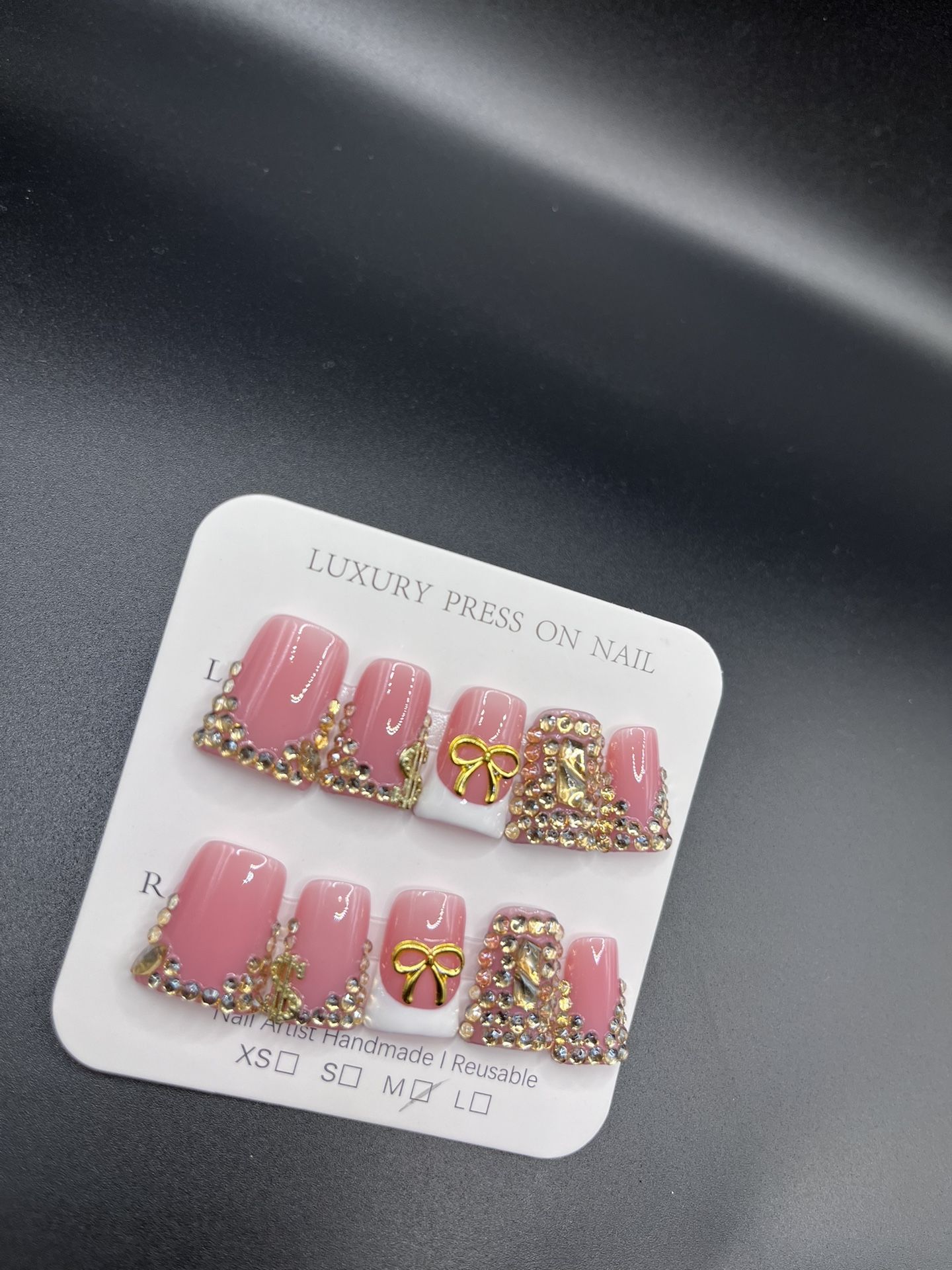 Luxury Press/glue On Nails