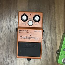 Boss Ds-1 Distortion Guitar Pedal