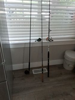 Sell My Fishing Rod Becuase I Don't Catch Crap And Also I Need Money