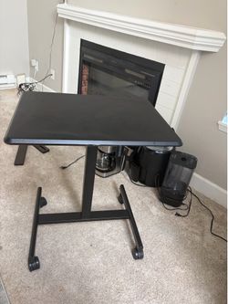 Bed side desk or portable desk