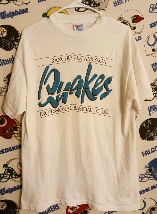 Vintage Vntg 1990s Rancho Cucamonga Quakes Inland Empire Professional Baseball Club Graphic Tee Shirt