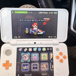 Nintendo 2DS XL