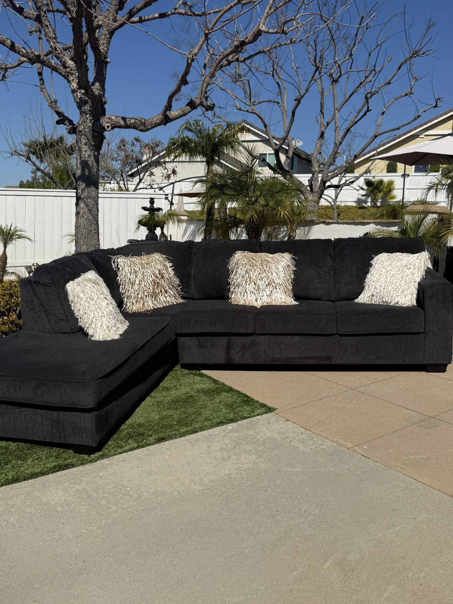 Sectional couch