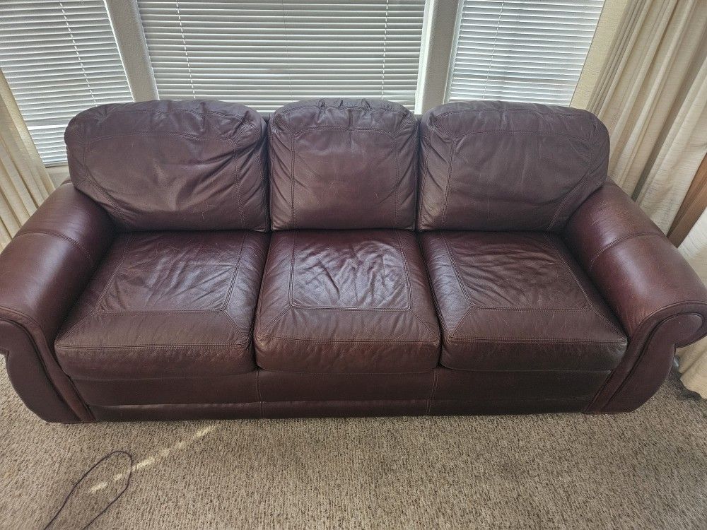 La-Z-boy leather sofa/couch 86x38