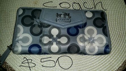 Coach authentic wallet