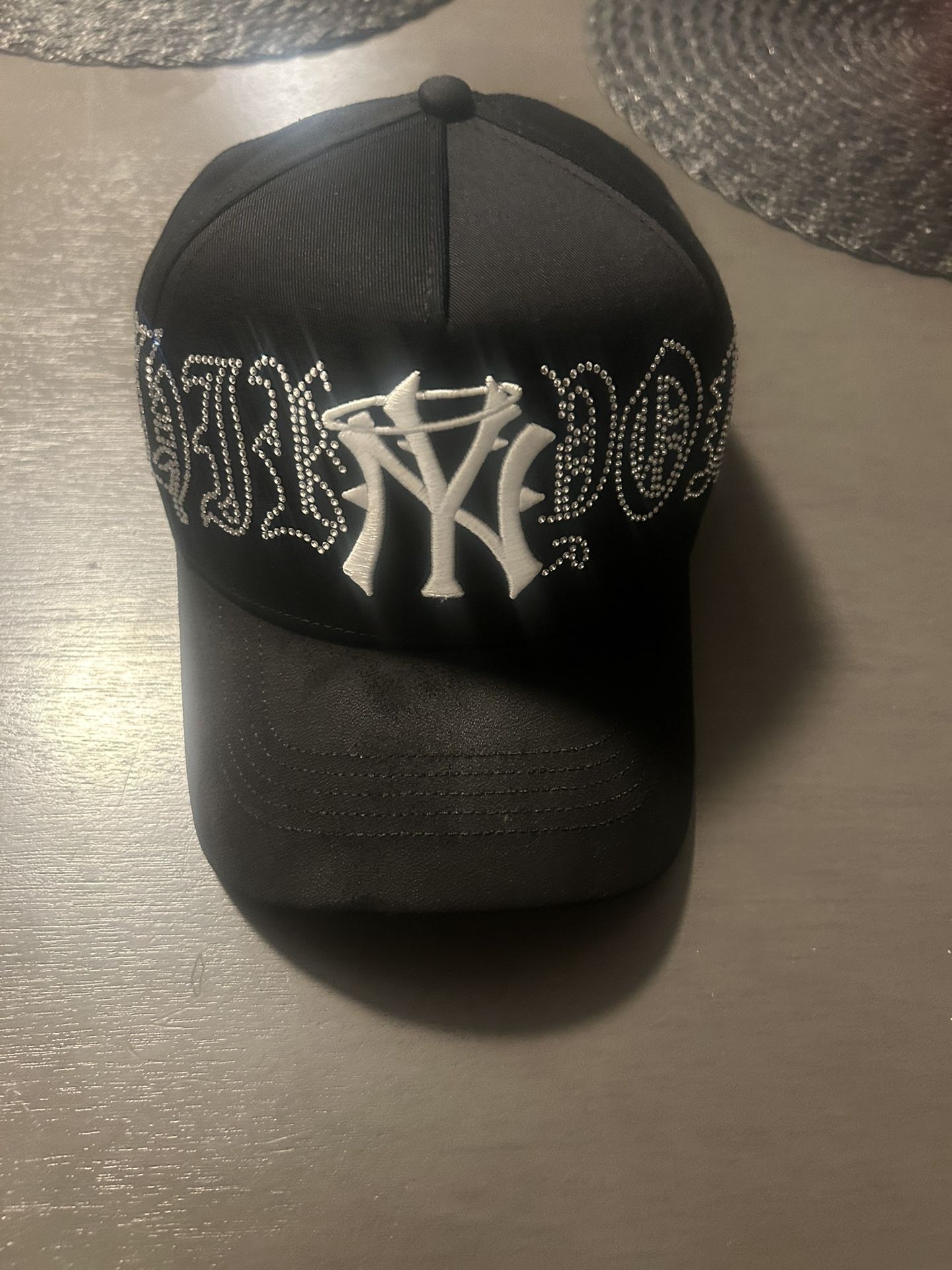 31 Hats Crystal