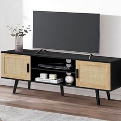 Modern mid-century TV stand in natural wood + black finish