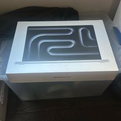 16” New MacBook Pro M4