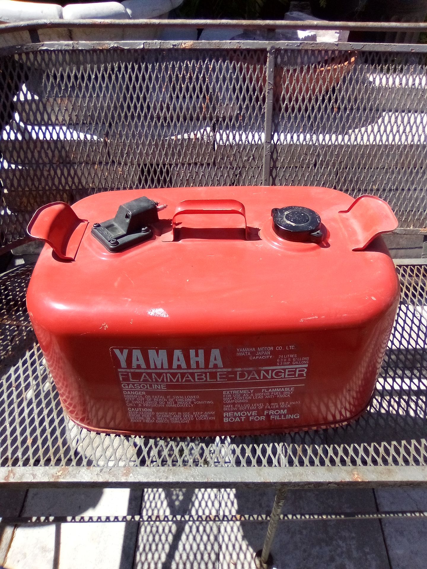 6 gallon fuel tank $40 good price