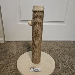 Cat Scratching Pole