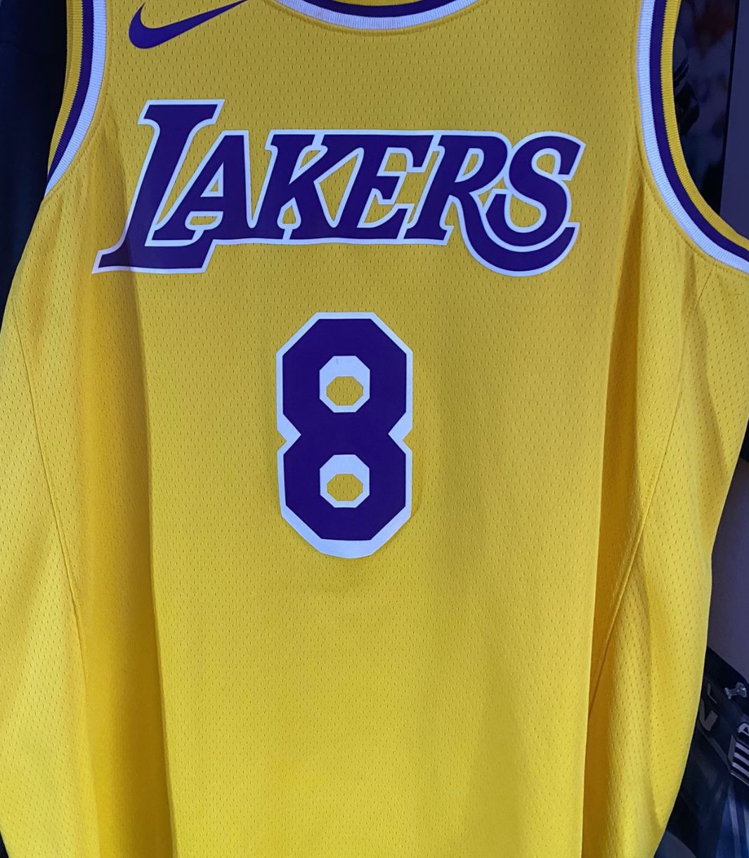 Nike Los Angeles Lakers Kobe Bryant Black Mamba City Edition Swingman Jersey  Men's Large for Sale in Irvine, CA - OfferUp
