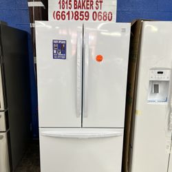 Cruz’s Appliances - Kenmore French Door Refrigerator 