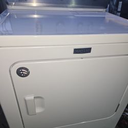 Maytag Gas Dryer Super Capacity And Heavy Duty Works Excellent
