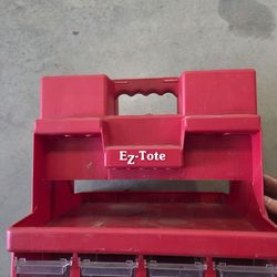 Vintage Ez Tote Container