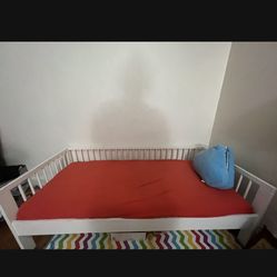 Bed For Sale For Toddlers With Mattress 