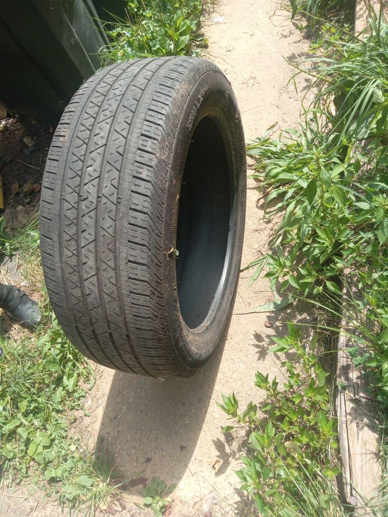 Continental Tire 245/50R20