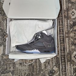 Jordan 5 Retro Wolf Grey Size 10.5 Men New 