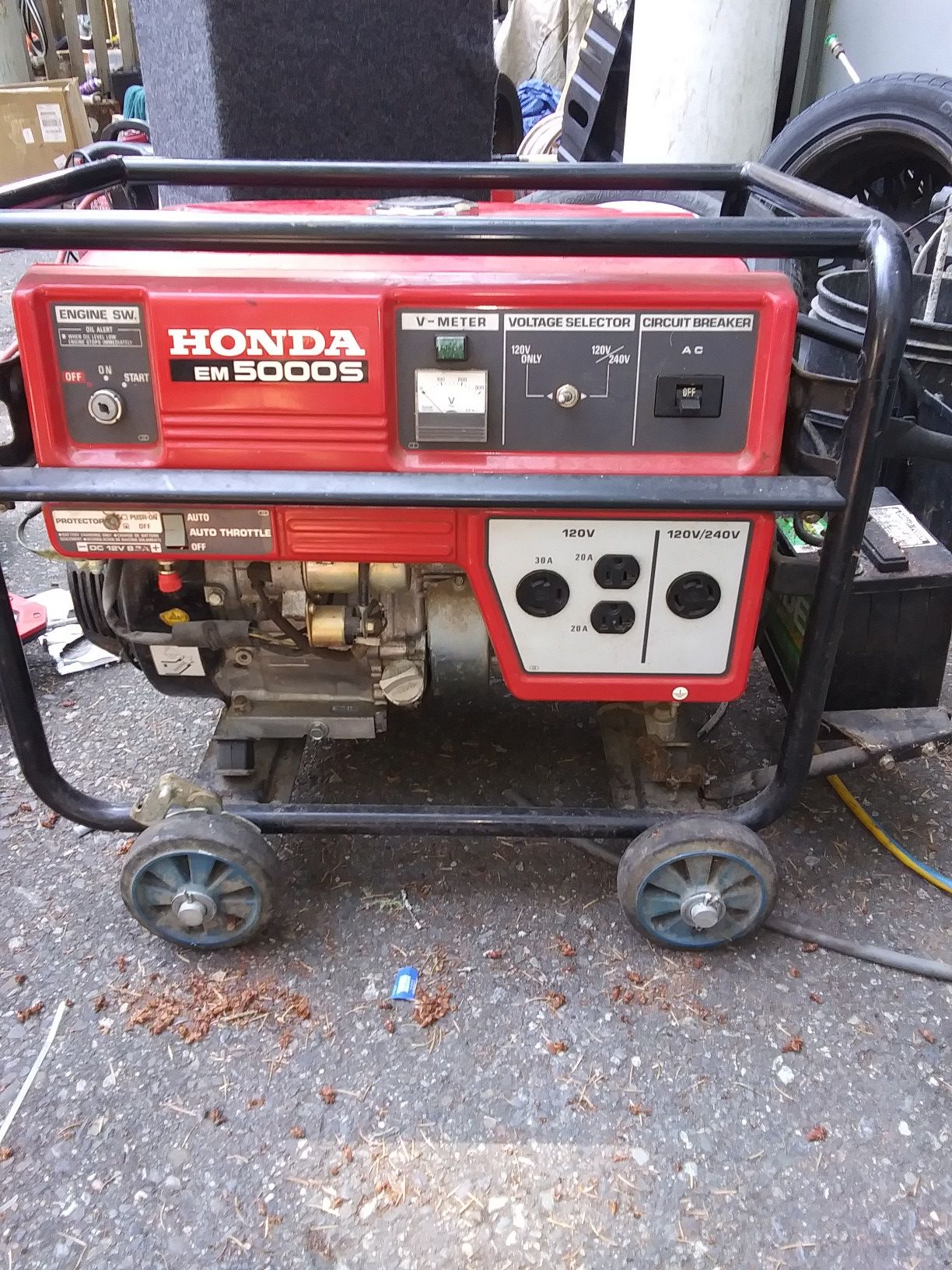 Honda em5000s generator for Sale in Port Orchard, WA - OfferUp