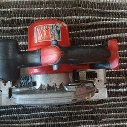 Milwaukee 61/2 Circular Saw