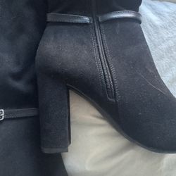 Women’s Suede Boots