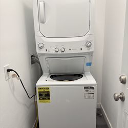 Washer/Dryer stackable G&E white