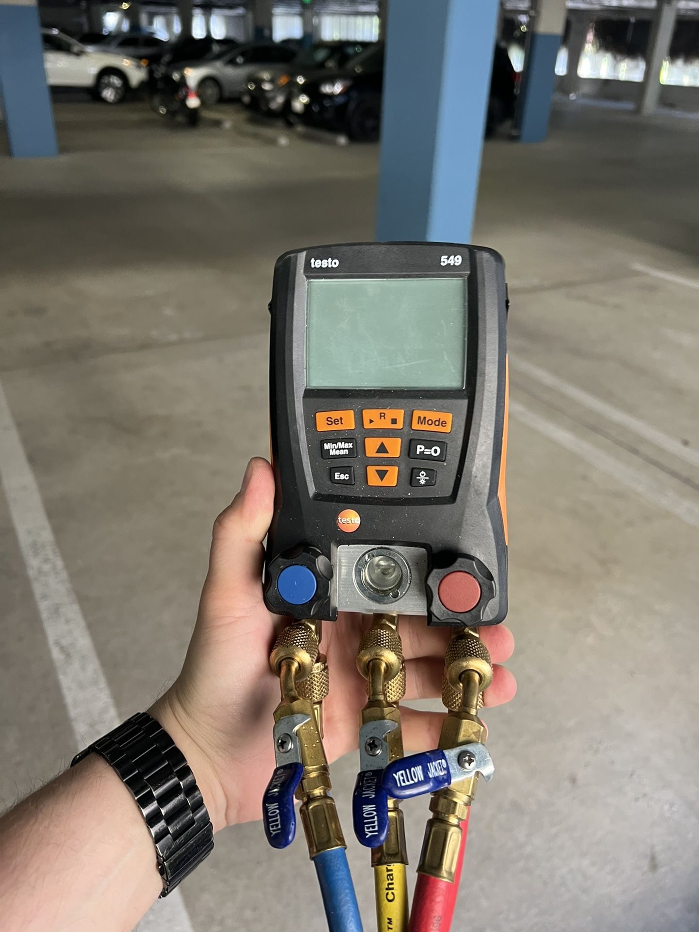 Testo 549 + yellow jacket gauge hoses.
