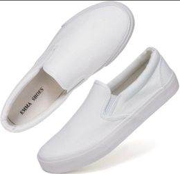 WOMEN’S SLIP ON SNEAKER FLATS