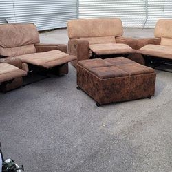  $860  3 Piece Reclining Set With Ottoman 