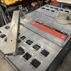 Table Saw Ryobi 10” Blade
