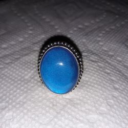 Beautiful Neon blue Apatite ring