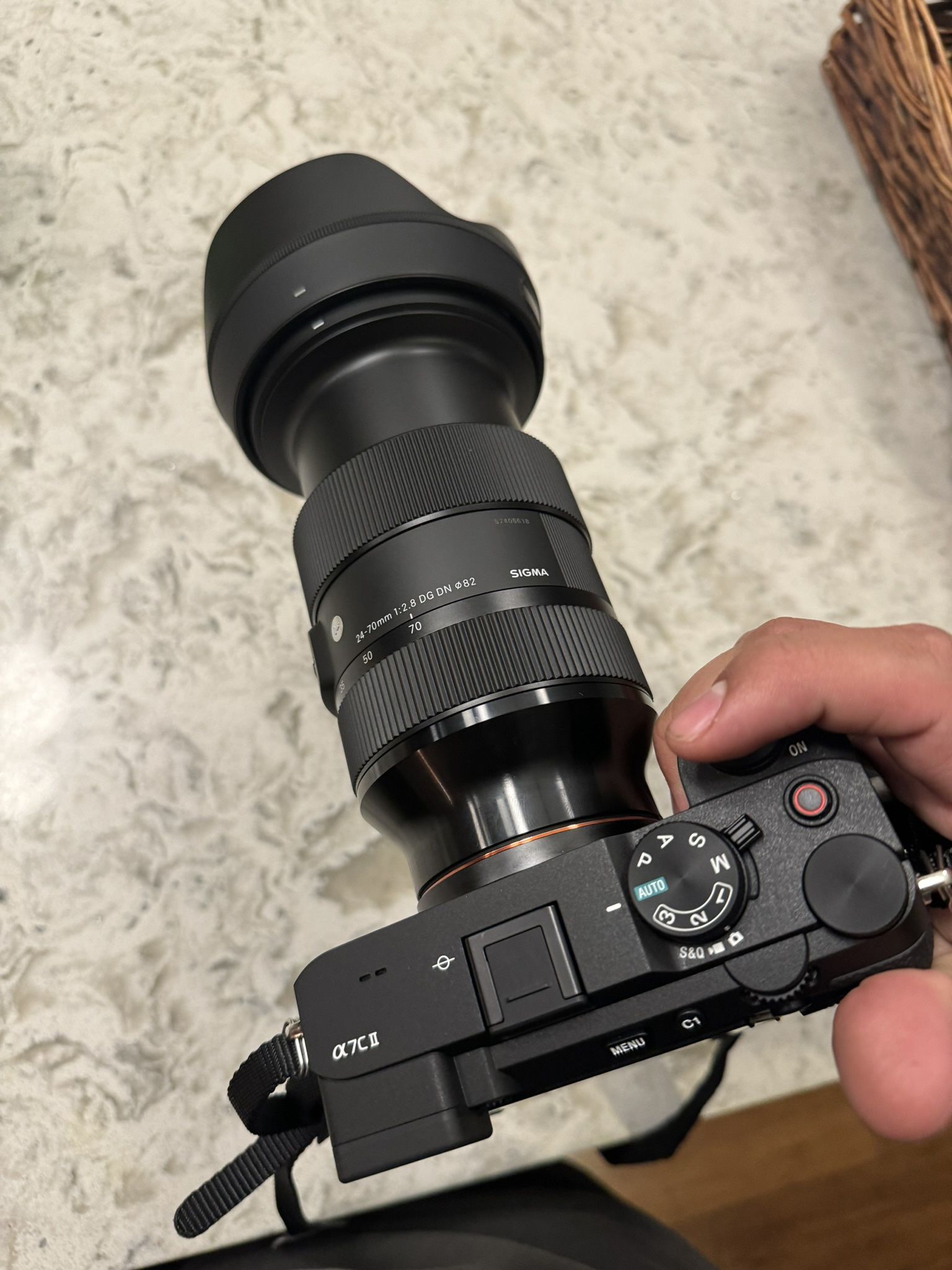Sony a7C II Mirrorless Camera & Sigma 24-70mm f/2.8 DG DN Art Lens 