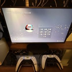 PlayStation 5 With Monitor & BT Headset