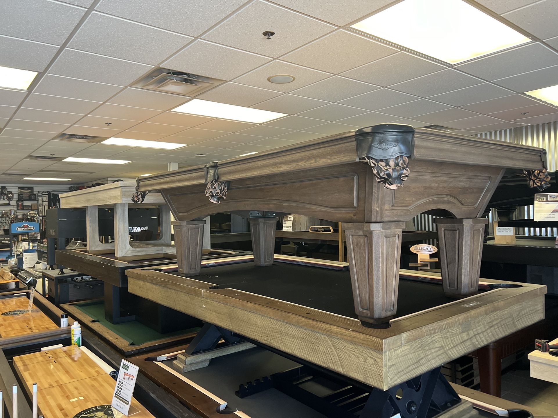 8ft Brunswick Pool Table (new) Choose Cloth Color Delivered Installed