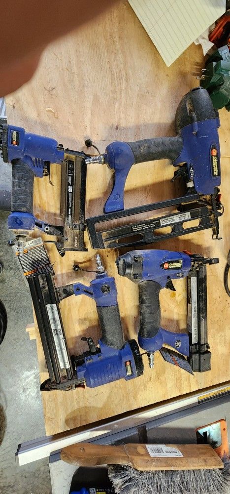 Set Of 4 Nail Guns