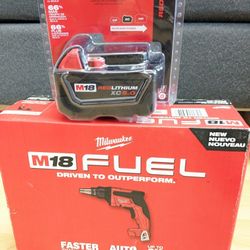 M18 Milwaukee FUEL Screw Gun + XC 5.0 Battery Pack 